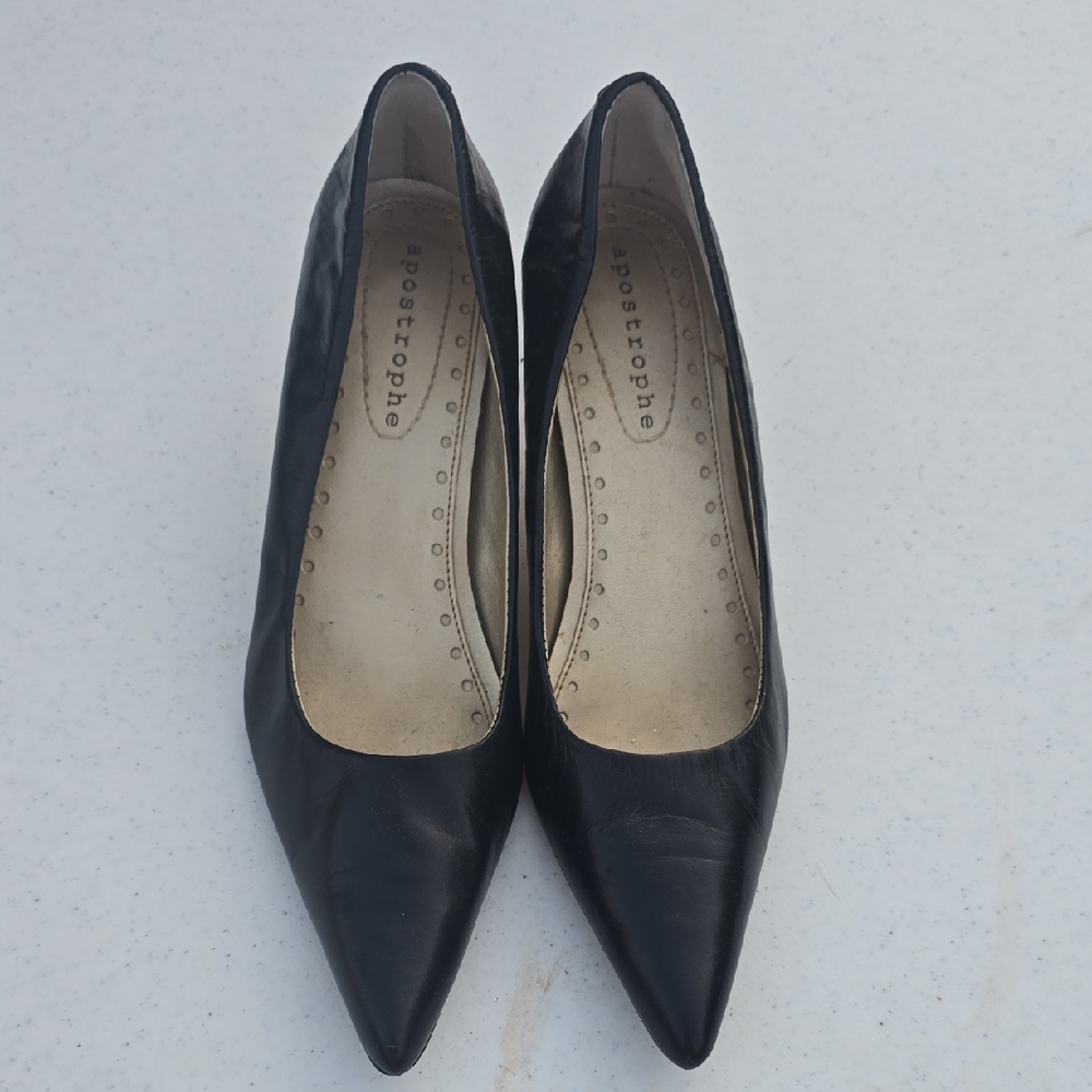 Apostrophe Black Heels Sleek Minimalist Design
